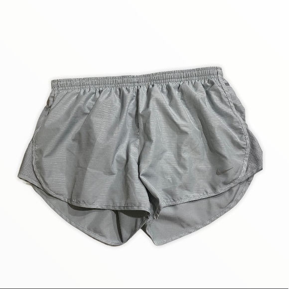 Nike Pants - Niki Dri-Fit Short Size Large